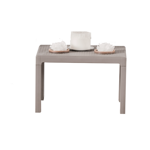 Mesa Tucan Rattan